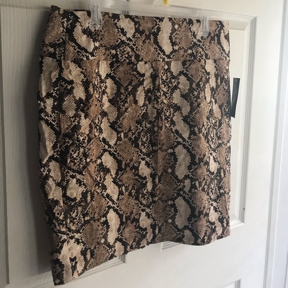 lily morgan Dresses & Skirts - Snake Print Pencil Skirt